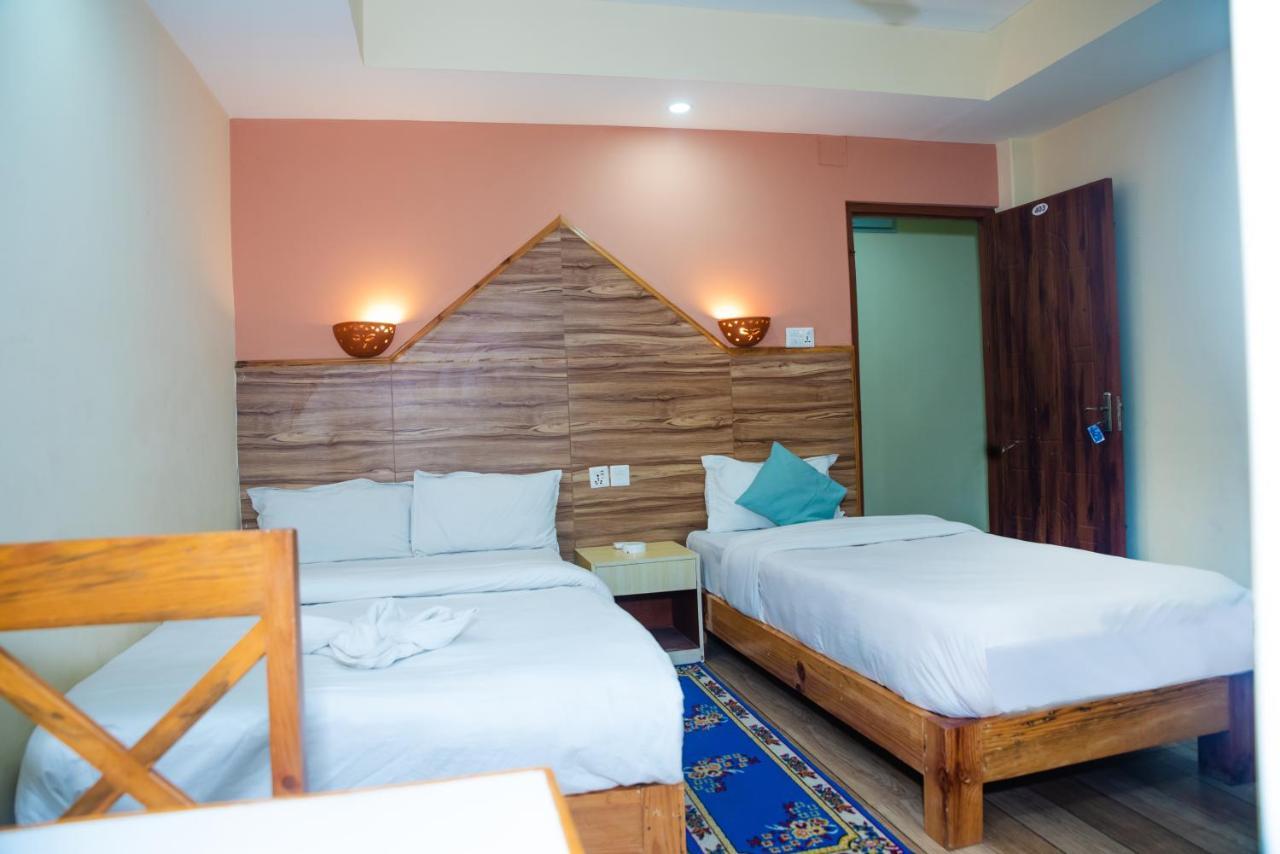 Hotel Olympus Pokhara Exterior photo