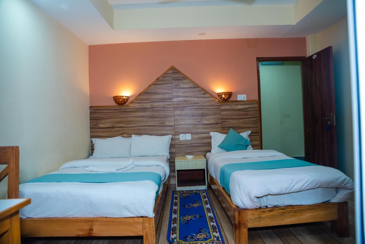 Hotel Olympus Pokhara Exterior photo